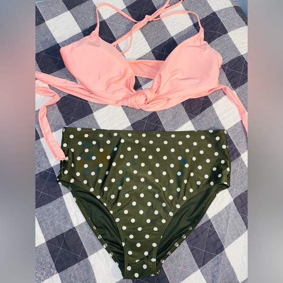 Mix & Match Bikini Bundle Size XL 36D - Picture 6 of 11